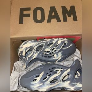 Yeezy foam runners